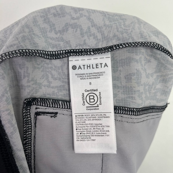 Athleta Activewear Multicolored Black Abstract Women's Short Size 8 - Picture 3 of 5